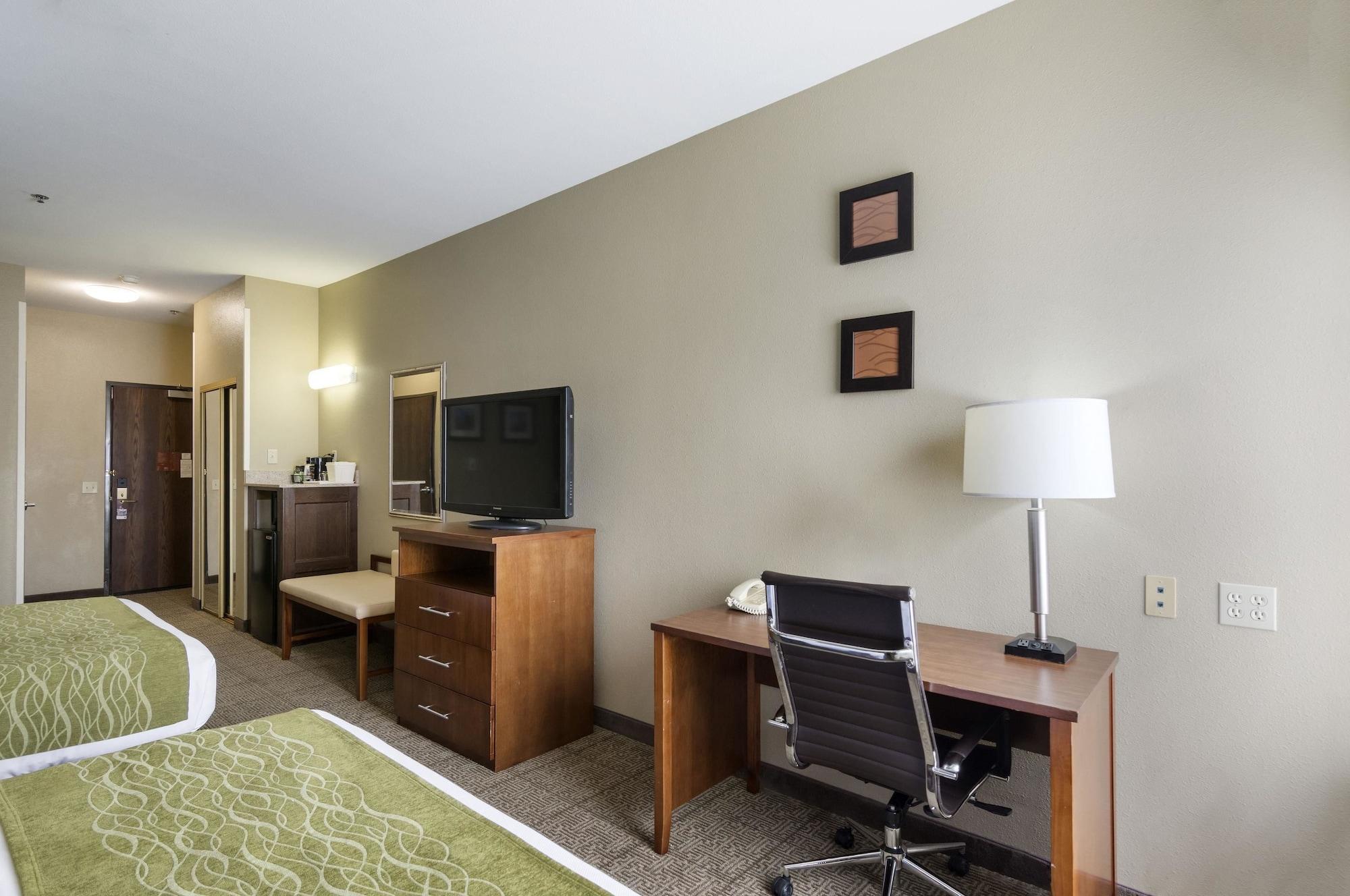 Comfort Inn & Suites Sacramento - University Area Exteriér fotografie