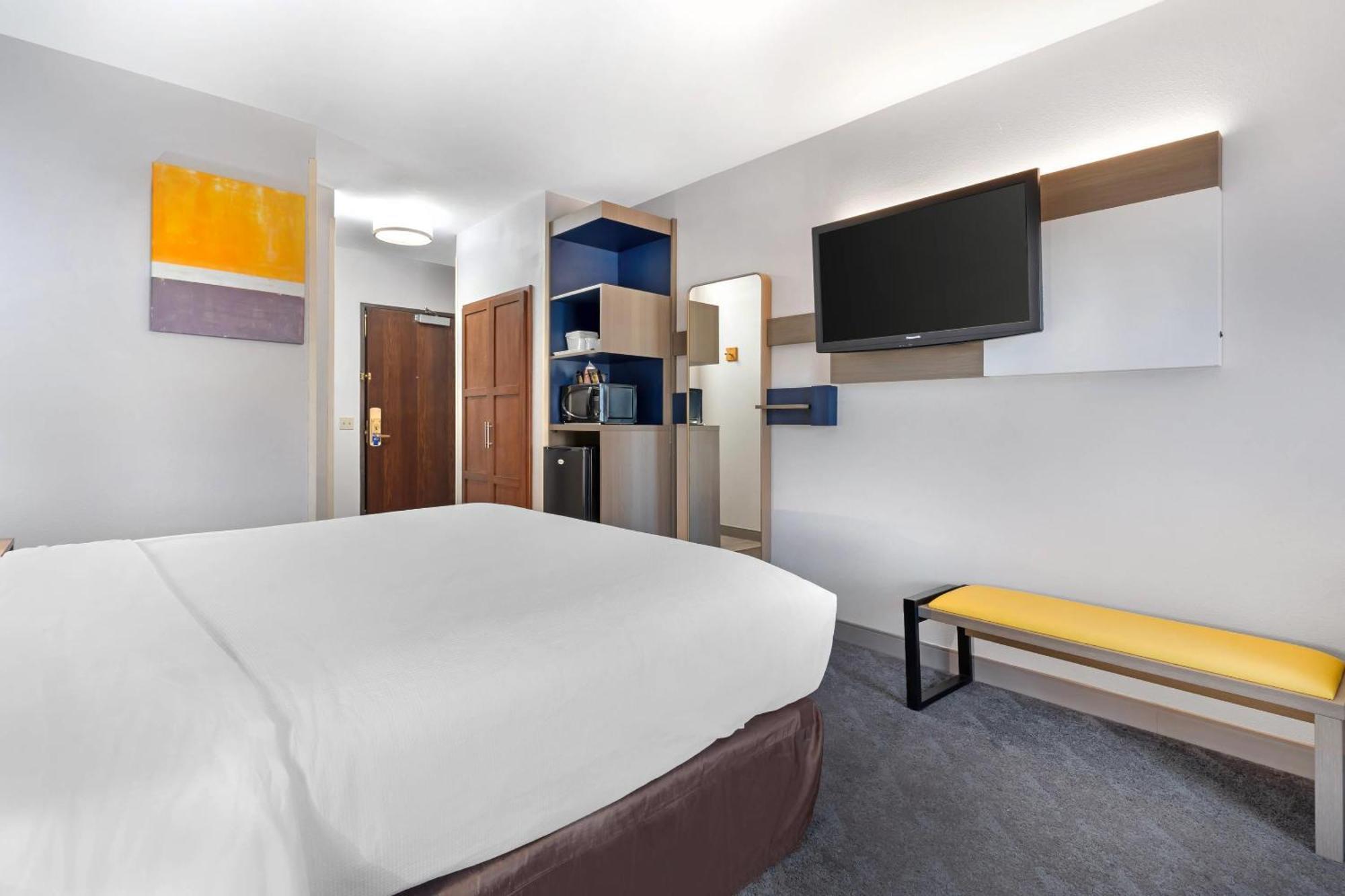 Comfort Inn & Suites Sacramento - University Area Exteriér fotografie